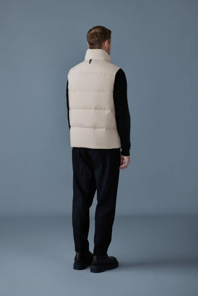 Vests Men Mackage JOSEPH Nordic Tech Down Vest With Funnel Collar Black