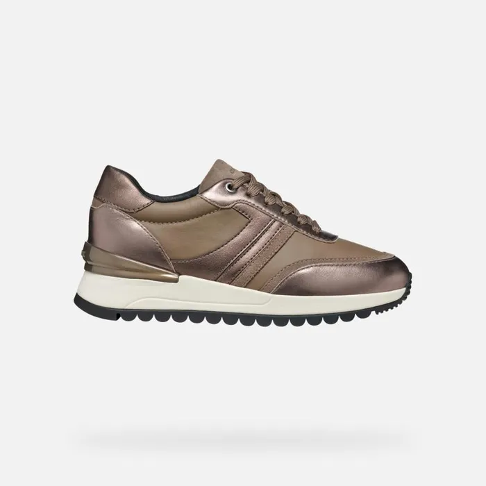 Woman Geox Sneakers DESYA WOMAN Taupe Low Top Sneakers Taupe
