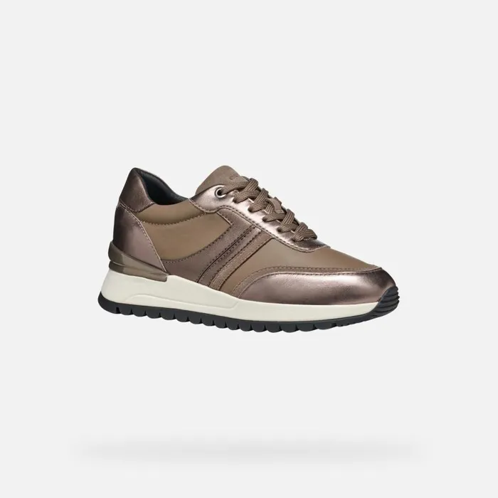 Woman Geox Sneakers DESYA WOMAN Taupe Low Top Sneakers Taupe
