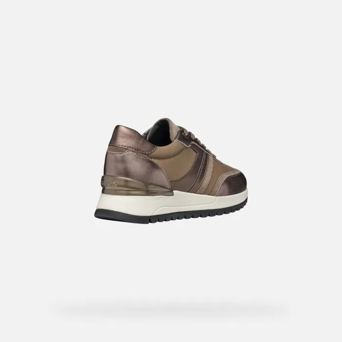 Woman Geox Sneakers DESYA WOMAN Taupe Low Top Sneakers Taupe