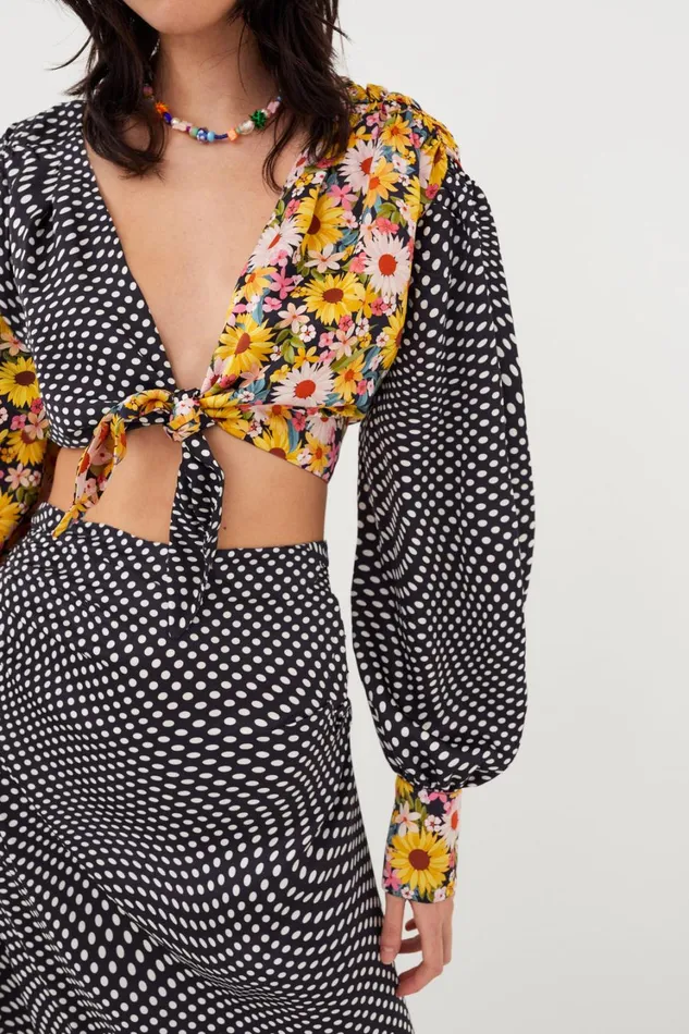 Women Anya Crop Top Black For Love and Lemons Tops