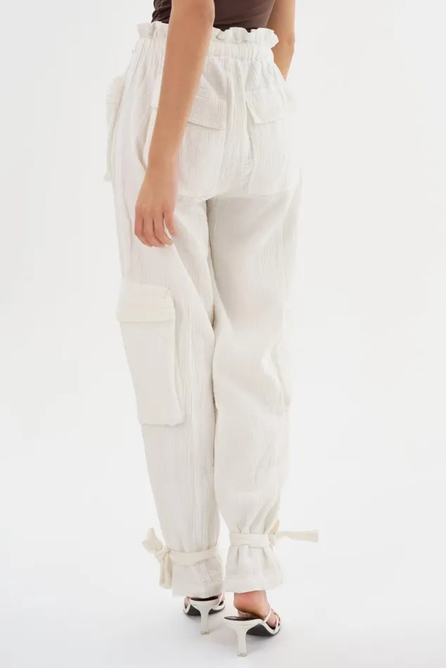Women CRESTIN Cotton Cargo Pants Off White LAMARQUE Pants and Shorts Women CRESTIN Cotton Cargo Pants Off White LAMARQUE Pants and Shorts