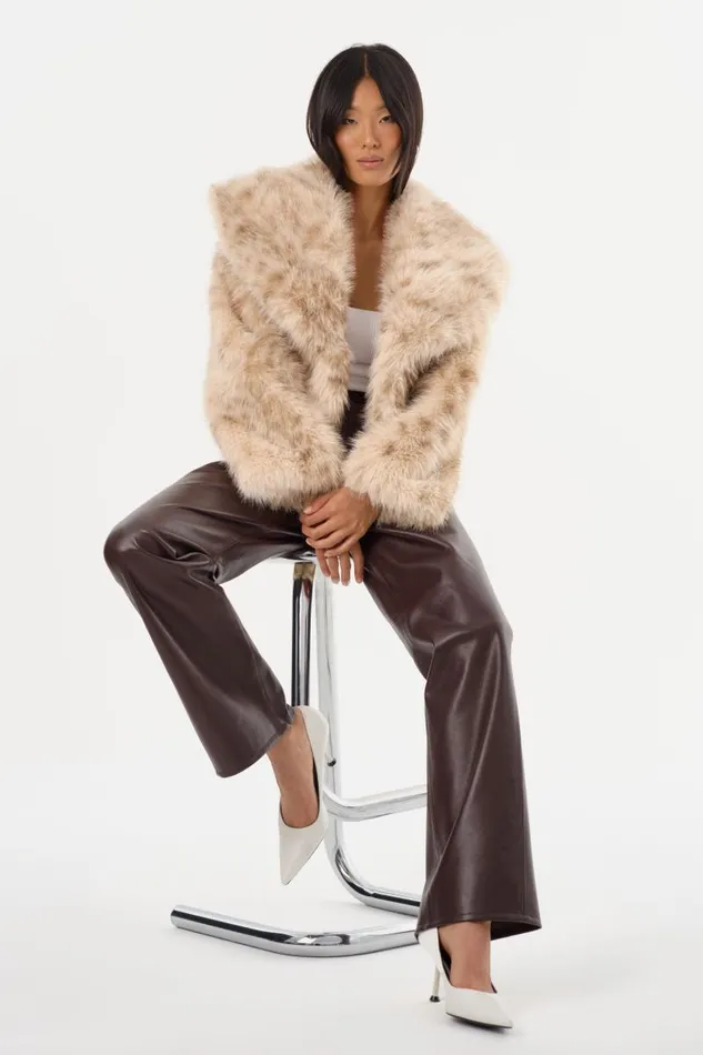 Women DANIKA LEO Faux Fur Crop Jacket Beige Leopard LAMARQUE Faux Fur Women DANIKA LEO Faux Fur Crop Jacket Beige Leopard LAMARQUE Faux Fur
