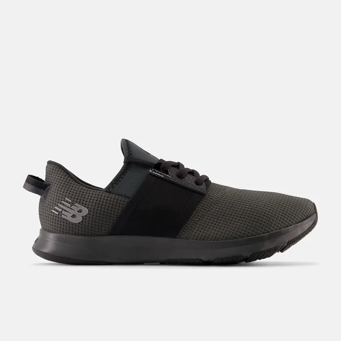 Women Dynasoft Nergize V3 Blacktop With Black New Balance Training