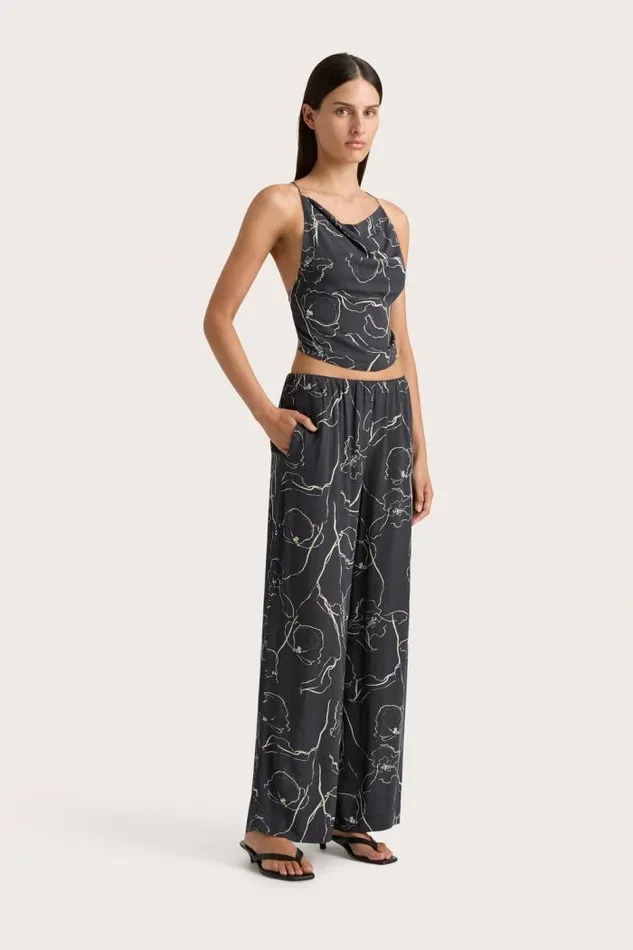 Women Faithfull The Brand Tops Aurelie Top Calla Charred Navy