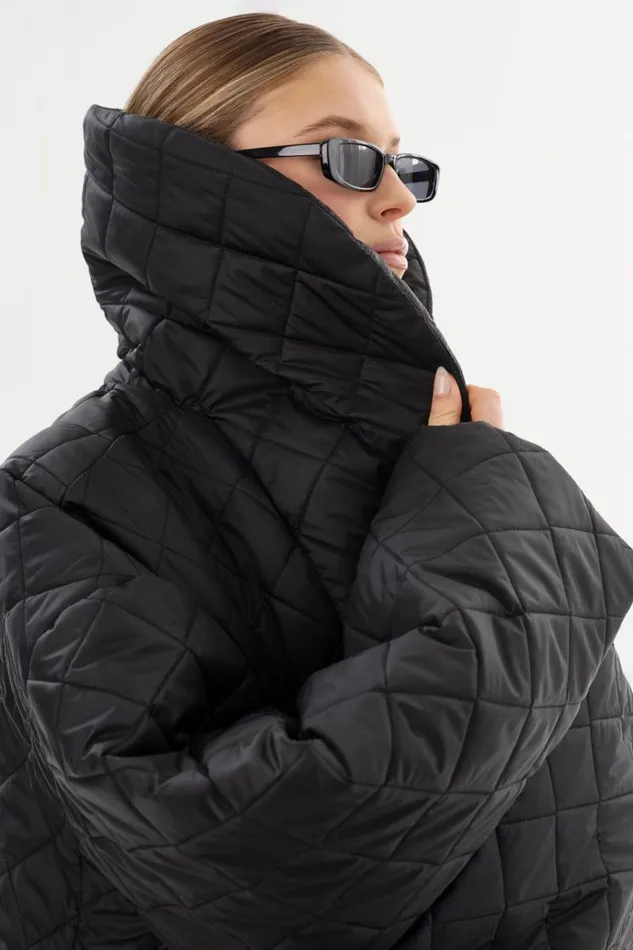 Women HENDRIKA Oversized Quilted Coat Black LAMARQUE Puffers Women HENDRIKA Oversized Quilted Coat Black LAMARQUE Puffers