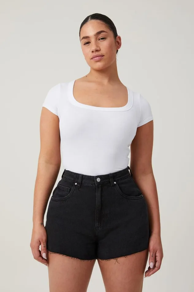 Women Jeans Cotton On Curvy High Mom Denim Short Graphite Black