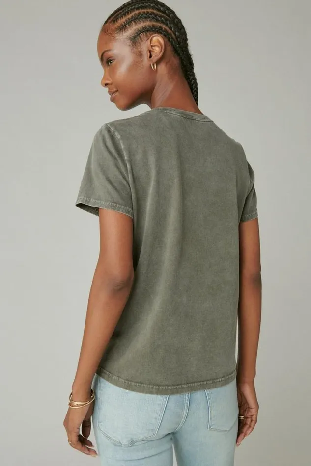 Women Lucky Brand Graphic Tees Mandala Rock Crew Tee Beluga