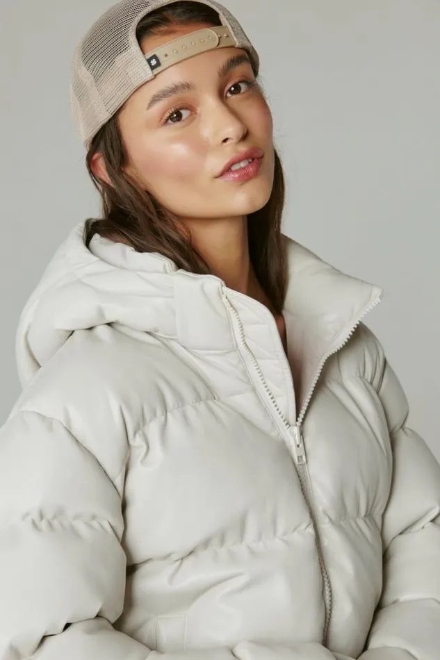Women Lucky Brand Jackets and Outerwear Oversized Faux Leather Puffer Jacket White