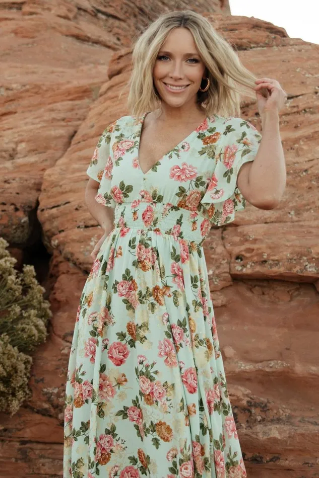 Women Lynlee Metallic Maxi Dress Sage Pink Baltic Born The Guest Edit Women Lynlee Metallic Maxi Dress Sage Pink Baltic Born The Guest Edit