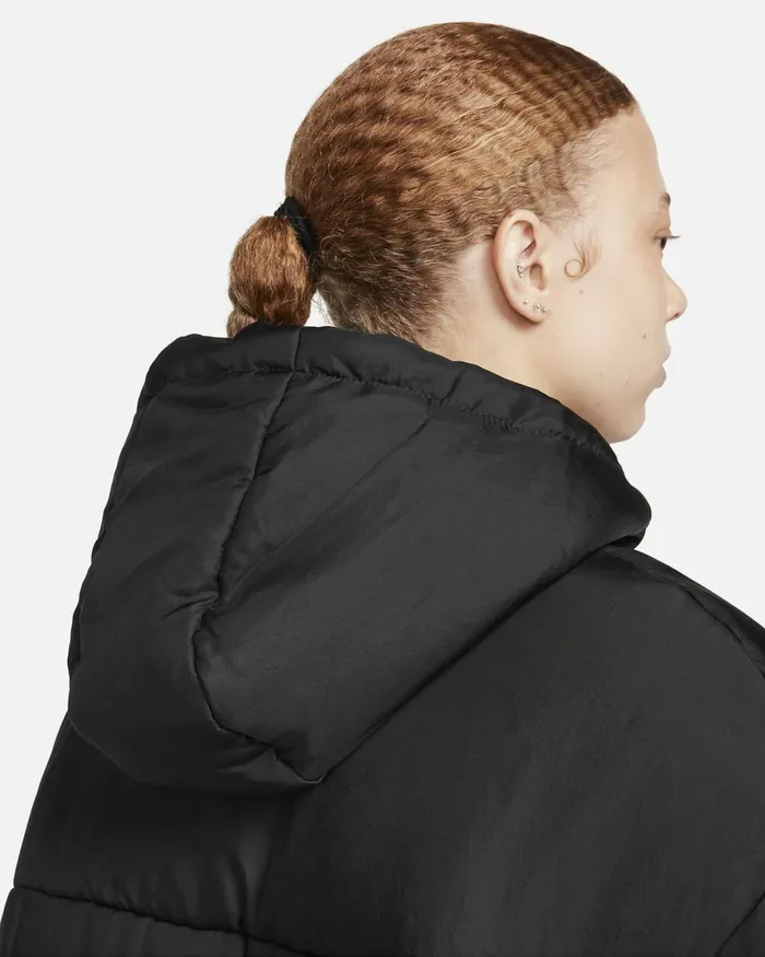 Women Nike Jackets Sportswear Classic Puffer Blackwhite