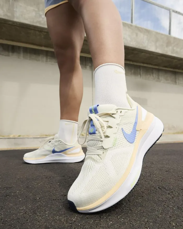 Women Nike Running Structure 25 Sea Glasssummit Whiteice Peachpolar
