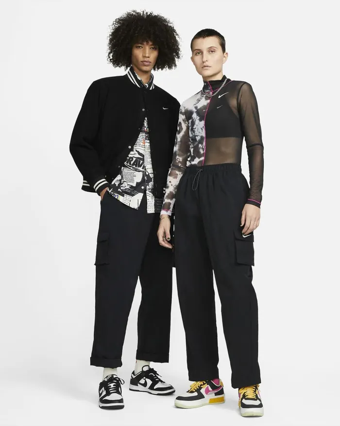 Women Nike Trousers Sportswear Essential Blackwhite