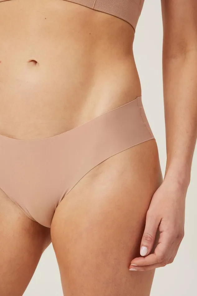 Women Panties Cotton On The Invisible Bikini Brief Maple Sugar