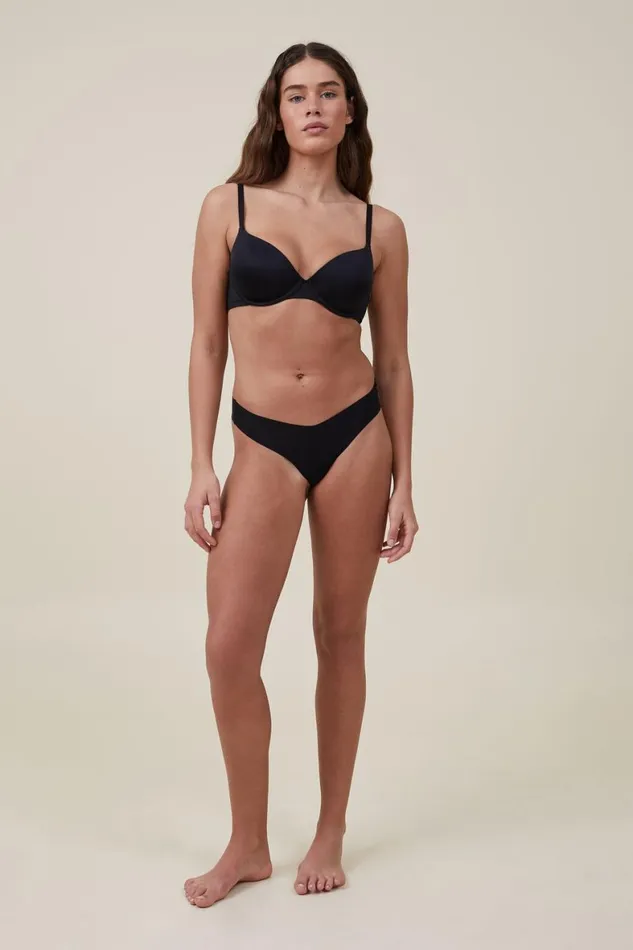 Women Panties Cotton On The Invisible Thong Brief r Black