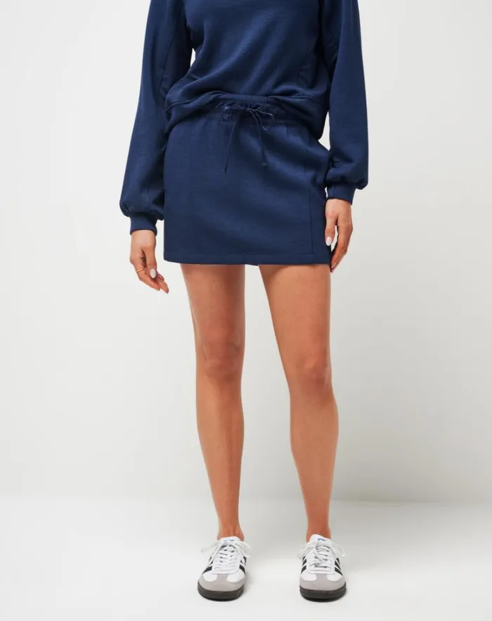 Women Skorts TravisMathew DELIGHTFUL SKIRT Heather Navy Blazer Women Skorts TravisMathew DELIGHTFUL SKIRT Heather Navy Blazer
