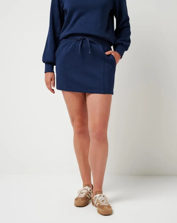 Women Skorts TravisMathew DELIGHTFUL SKIRT Heather Navy Blazer Women Skorts TravisMathew DELIGHTFUL SKIRT Heather Navy Blazer
