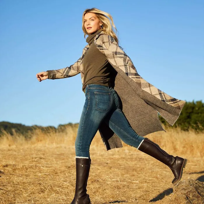 Women Sweaters and Cardigans Ariat Ballston Cardigan Oatmeal Plaid Women Sweaters and Cardigans Ariat Ballston Cardigan Oatmeal Plaid
