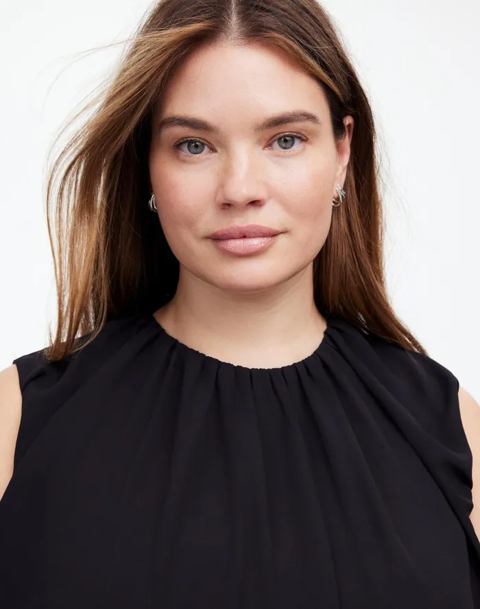 Women Tops and Shirts Madewell Plus Sleeveless Bubble Top In Chiffon True Black