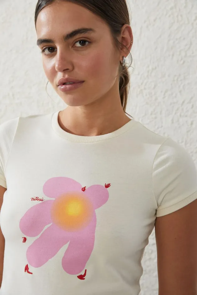 Women Tops Cotton On Active Fitted Graphic Tshirt Coconut Milklcn Amber Vittoria