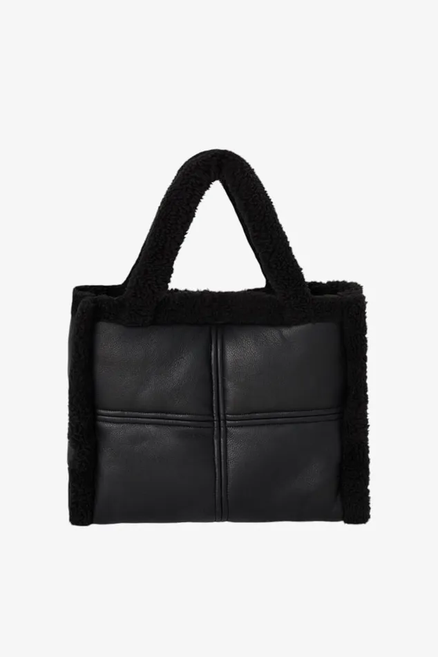 Women ZOEY Sherpa Leather Tote Black Black LAMARQUE Bags