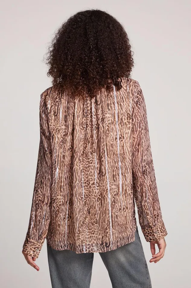 Womens Tops Chaser Brand Denver Classic Leopard Blouse