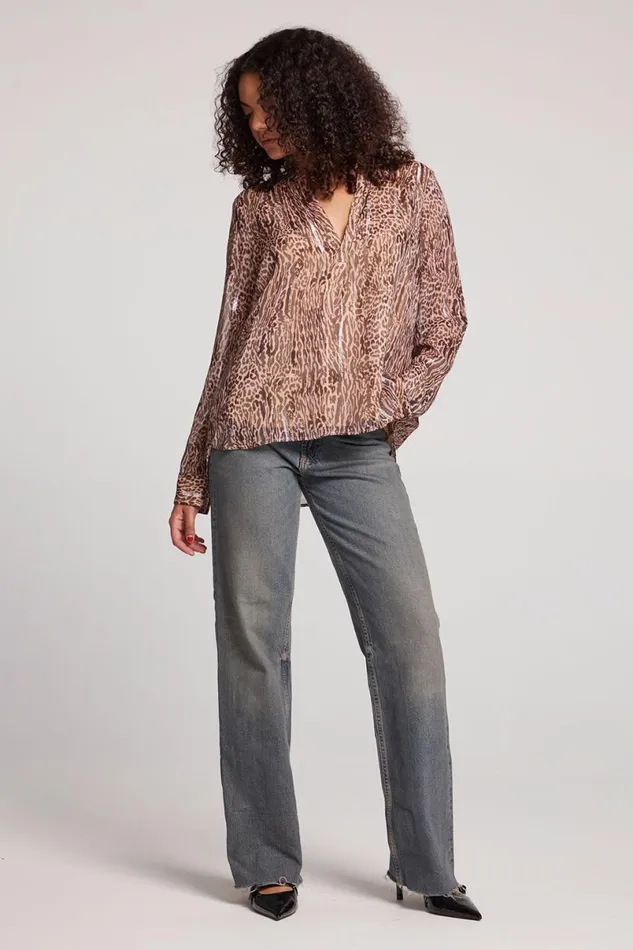 Womens Tops Chaser Brand Denver Classic Leopard Blouse